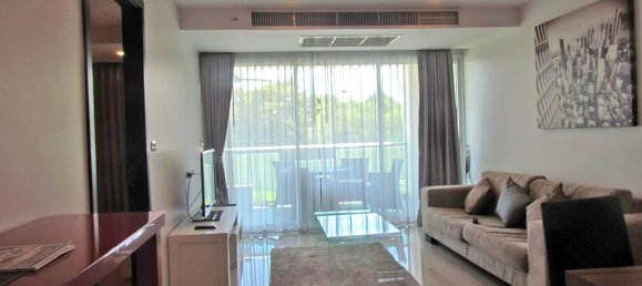 2 bedrooms Condo in Pattaya, Thailand No. 848 2