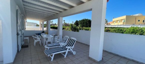 3 bedrooms House in Salve, Italy No. 326570 10