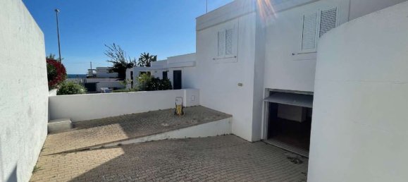 3 bedrooms House in Salve, Italy No. 326570 23