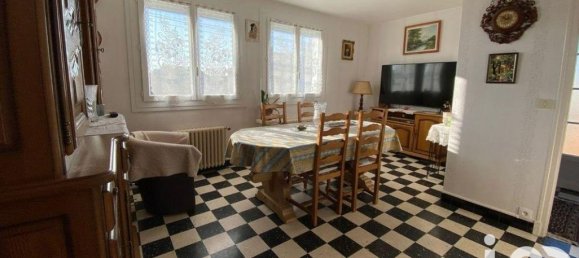 3 bedrooms House in Salbris, France No. 249653 3