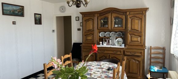 3 bedrooms House in Salbris, France No. 249653 2