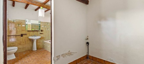 9 rooms House in Sinalunga, Italy No. 55809 8