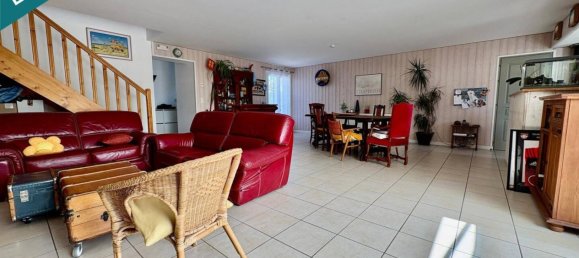 4 Schlafzimmer Haus in Marsilly, France, Nr. 318843 8