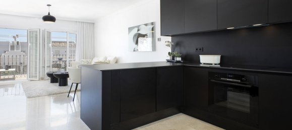 2 bedrooms Penthouse in Marbella, Spain No. 145506 15