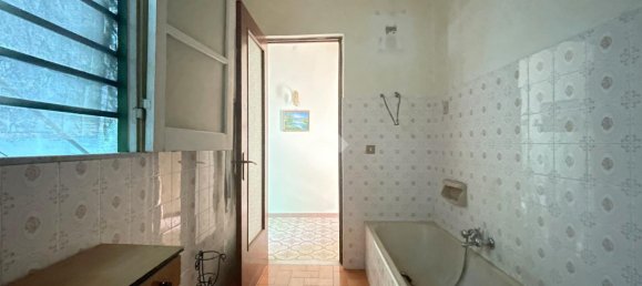 3 rooms Apartment in Palermo, Italy No. 137272 18