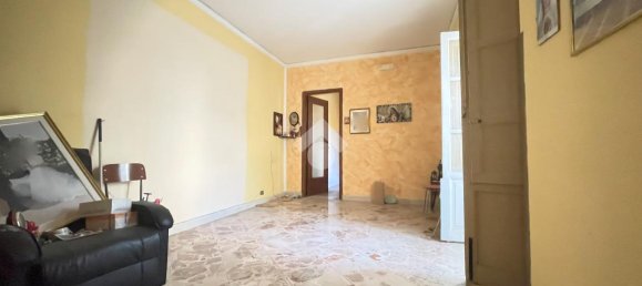 3 rooms Apartment in Palermo, Italy No. 137272 24