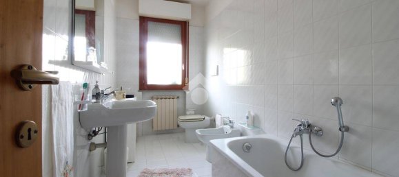 5 bedrooms Apartment in Pescara, Italy No. 148713 9