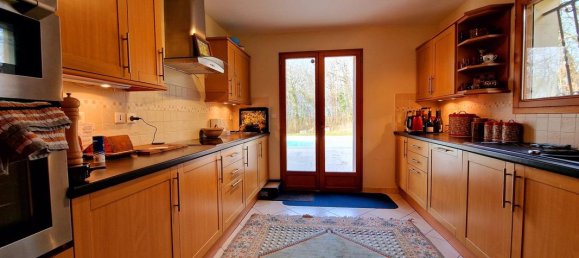 3 Schlafzimmer Villa in Seyches, France, Nr. 335468 3