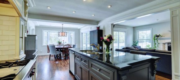 5 غرف نوم منزل في Oakville, Canada رقم 118 4