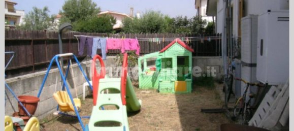 Вилла с 2 спальнями в Ардеа, Италия № 315194 34