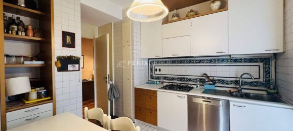 3 bedrooms Apartment in Padua, Italy No. 270917 6