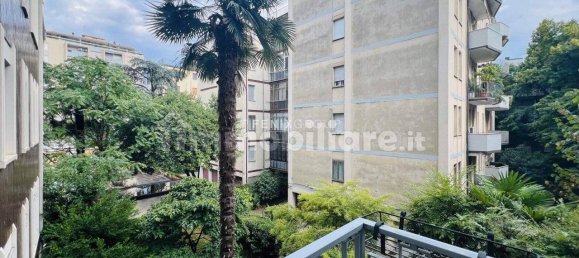 3 bedrooms Apartment in Padua, Italy No. 270917 24