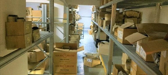 330m² Property in Eleftherio-Kordelio, Greece No. 4669 10