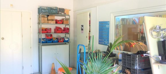 330m² Property in Eleftherio-Kordelio, Greece No. 4669 4