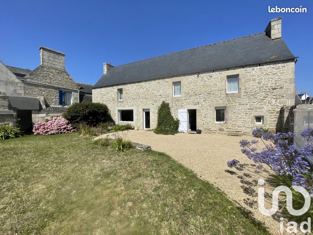 3 bedrooms House in Pleumeur-Bodou, France No. 191655