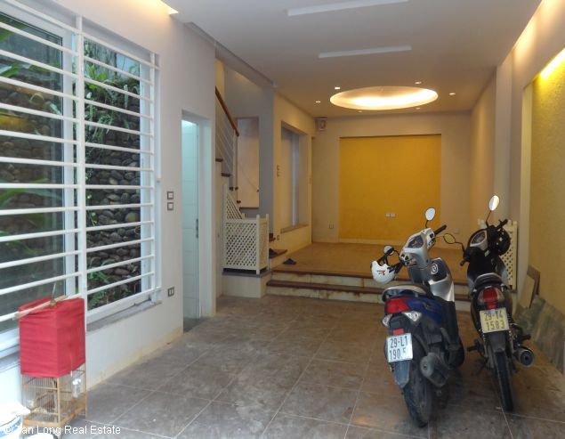 5 bedrooms House in Tay Ho, Vietnam No. 4565