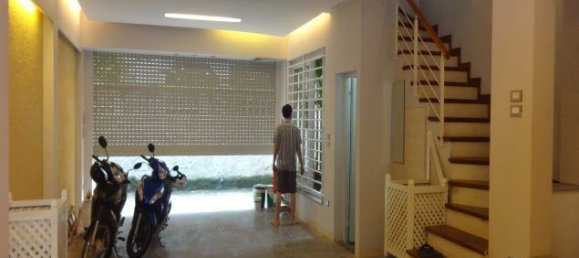 5 bedrooms House in Tay Ho, Vietnam No. 4565 2