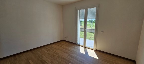 4 rooms Apartment in Villafranca Padovana, Italy No. 260050 12