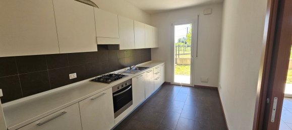 4 rooms Apartment in Villafranca Padovana, Italy No. 260050 36