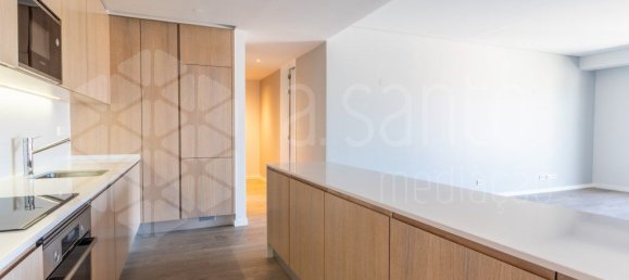 4 bedrooms Apartment in Cascais, Portugal No. 101300 22