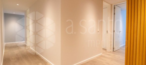 4 bedrooms Apartment in Cascais, Portugal No. 101300 26