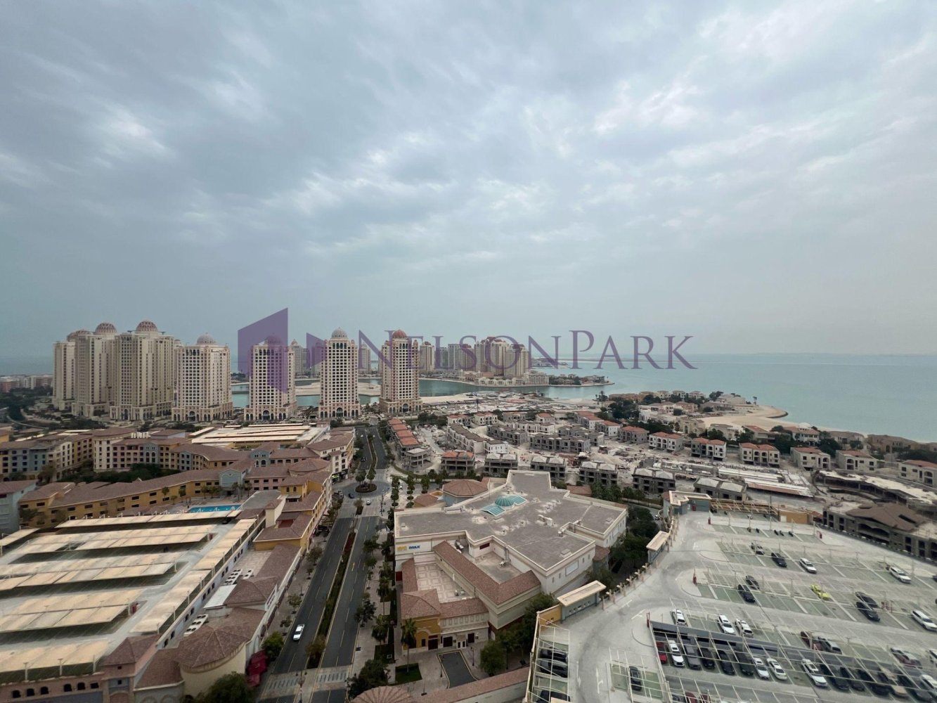 3 bedrooms Apartment in Doha, Qatar No. 672