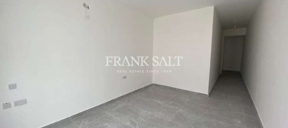 3 Schlafzimmer Penthouse in Saint Paul's Bay, Malta, Nr. 2401 4