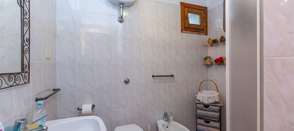 13 rooms House in Siena, Italy No. 111104 16