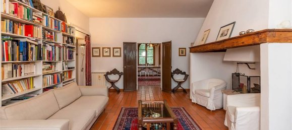 13 rooms House in Siena, Italy No. 111104 4