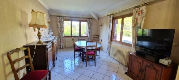 3 bedrooms House in Sainte-Genevieve-des-Bois, France No. 119782 2