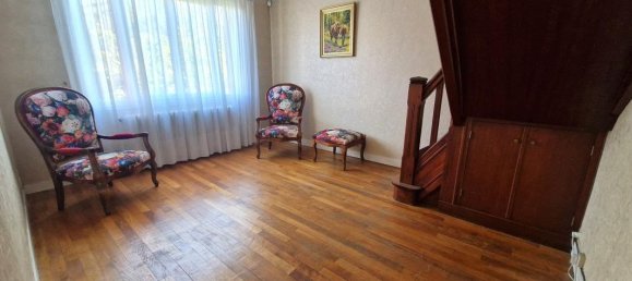 3 bedrooms House in Sainte-Genevieve-des-Bois, France No. 119782 3