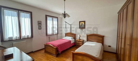 2 غرف نوم منزل في Udine, Italy رقم 17921 13