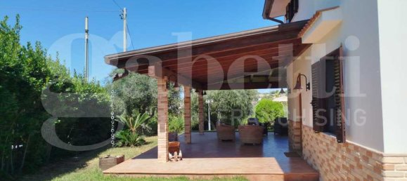 6 bedrooms Villa in Vieste, Italy No. 289054 9