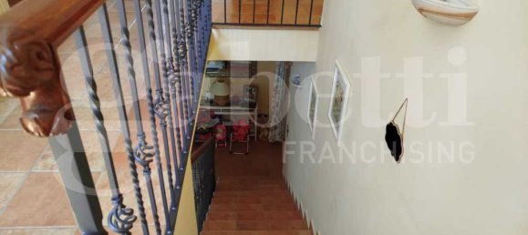 6 bedrooms Villa in Vieste, Italy No. 289054 16