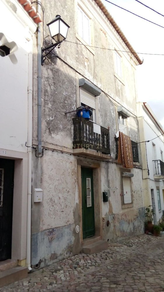 Edificio en Alcacer do Sal, Portugal 213 m² No. 115942