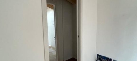 2 rooms House in Trento, Italy No. 37745 7