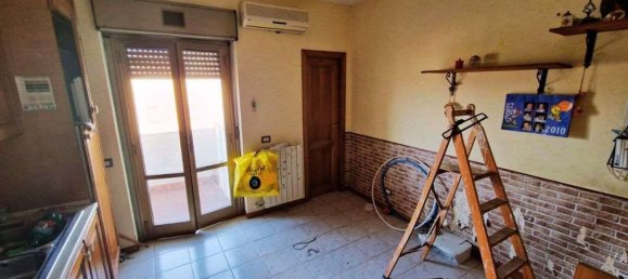 5 rooms Apartment in Scalea, Italy No. 124249 8