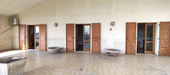 5غرفة شقة في Udine, Italy رقم 18152 6