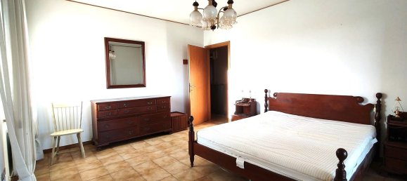 5غرفة شقة في Udine, Italy رقم 18152 11