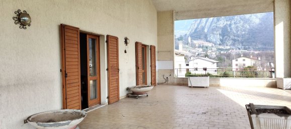 5غرفة شقة في Udine, Italy رقم 18152 5