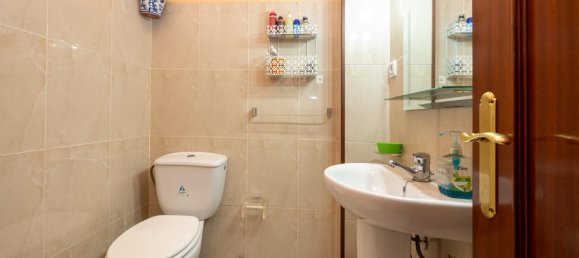 61m² Commercial property in Granada, Spain No. 166670 13