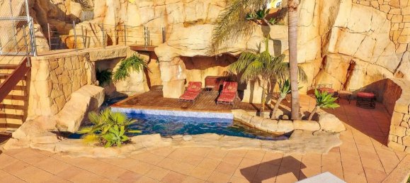 8 bedrooms Villa in La Nucia, Spain No. 190503 14