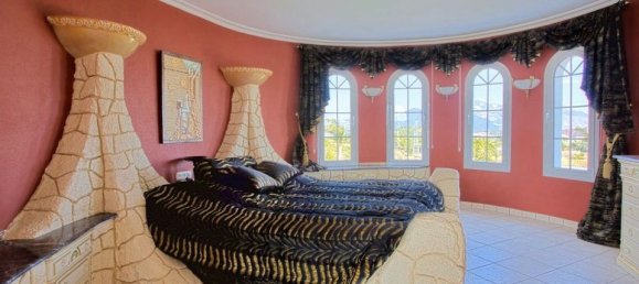 8 bedrooms Villa in La Nucia, Spain No. 190503 34