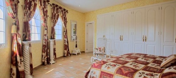 8 bedrooms Villa in La Nucia, Spain No. 190503 38