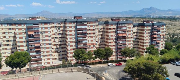 3 bedrooms Apartment in Alicante, Spain No. 152868 4