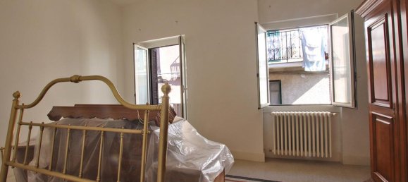 3 rooms Apartment in Perinaldo, Italy No. 232816 7