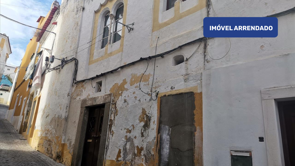 Здание 376м² в Элваш, Португалия № 342110