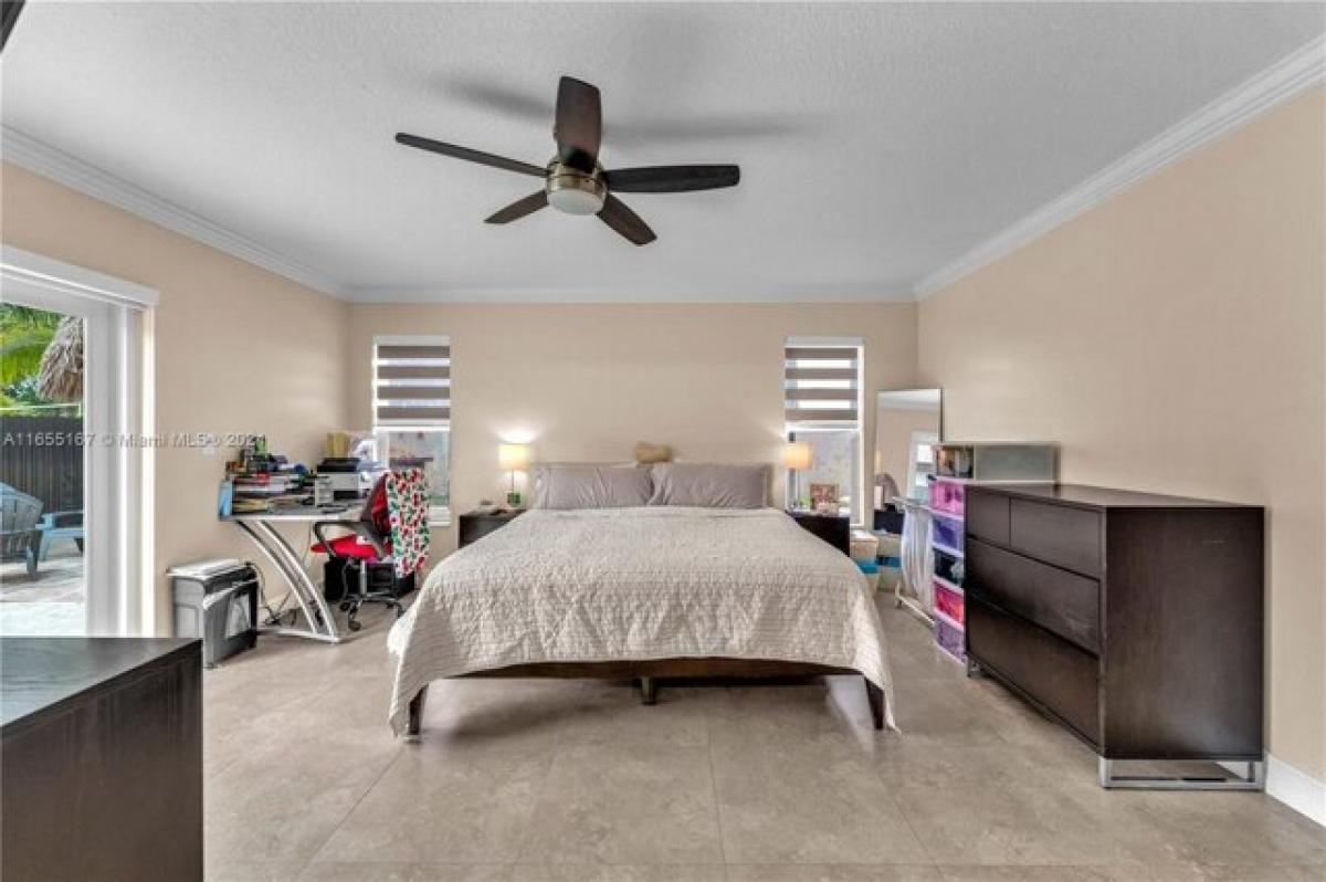 3 bedrooms House in Miami, USA No. 227270