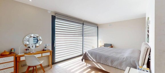 Villa de 10 divisões em Pozzo d'Adda, Italy N.º 172985 16