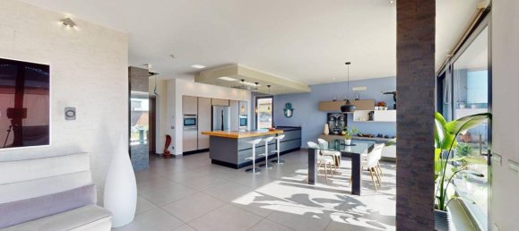 Villa de 10 divisões em Pozzo d'Adda, Italy N.º 172985 2